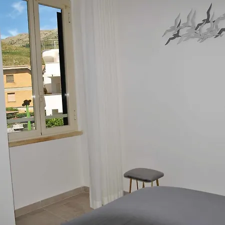 Brezza Di Mare Fronte Semesterbostad
