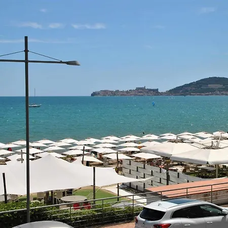 Holiday home Brezza Di Mare Fronte *