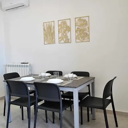 Holiday home Brezza Di Mare Fronte